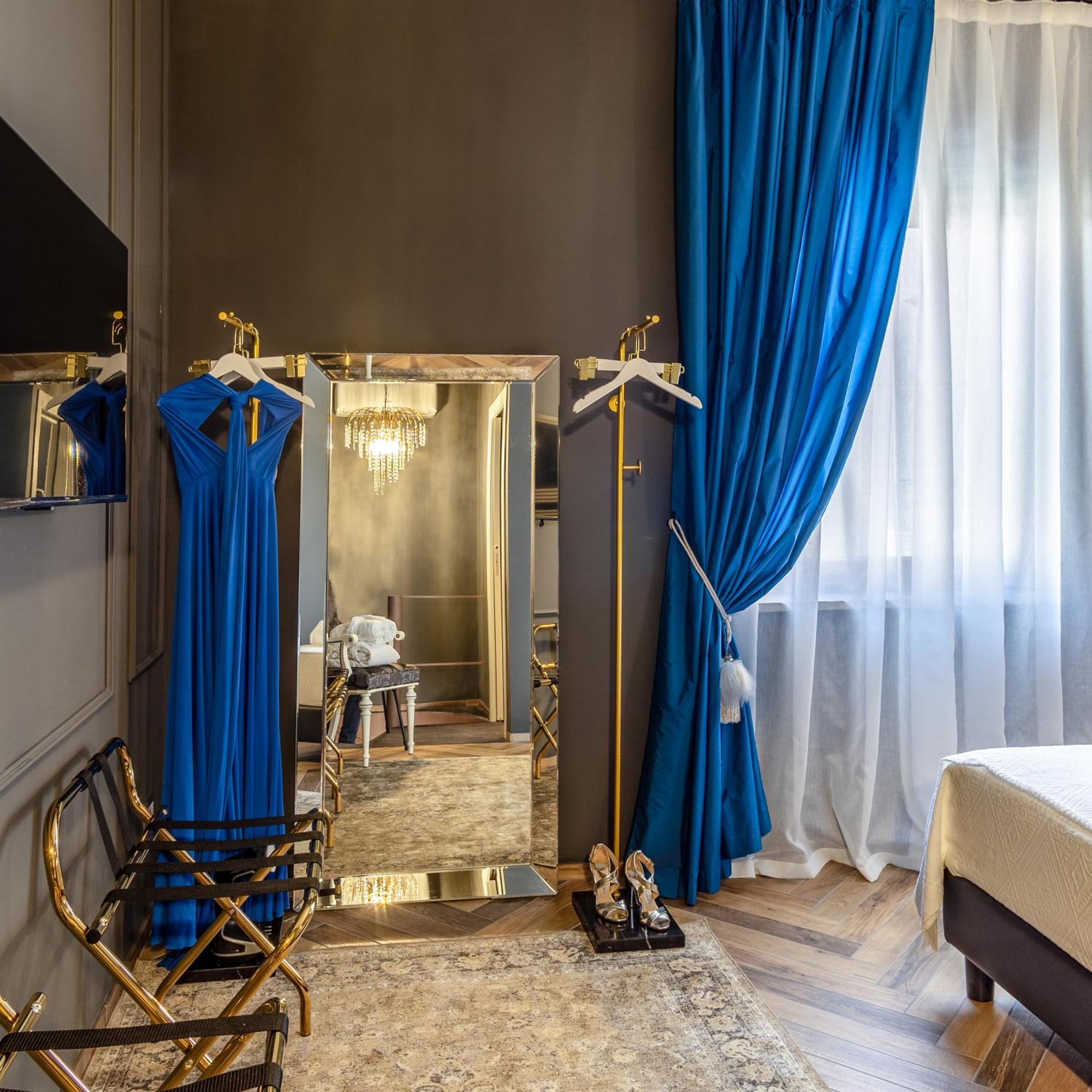 Residenze Carlo Alberto - Boutique Apartment Верона Екстериор снимка
